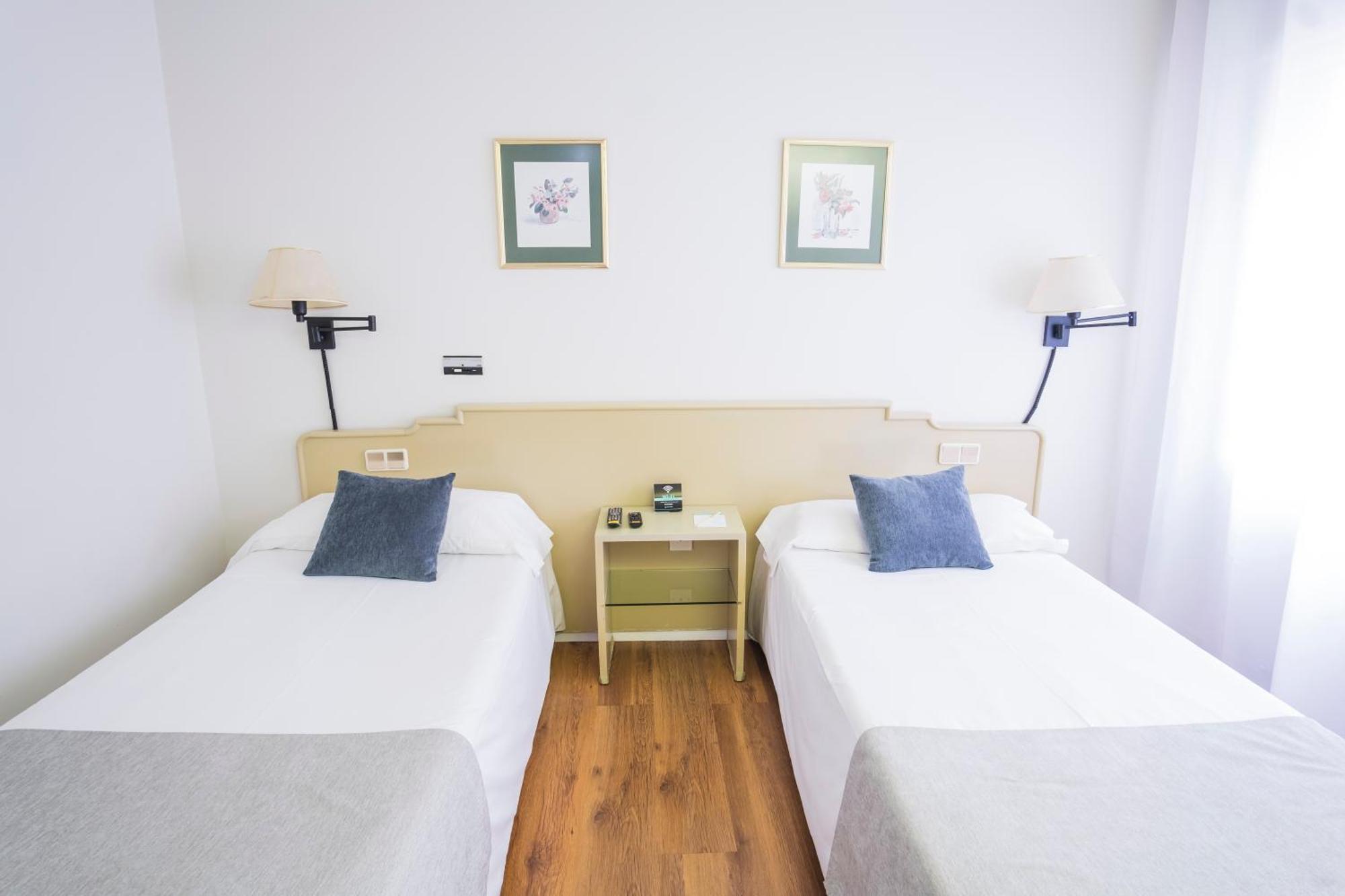 Hotel Alda Ribeira Bagian luar foto