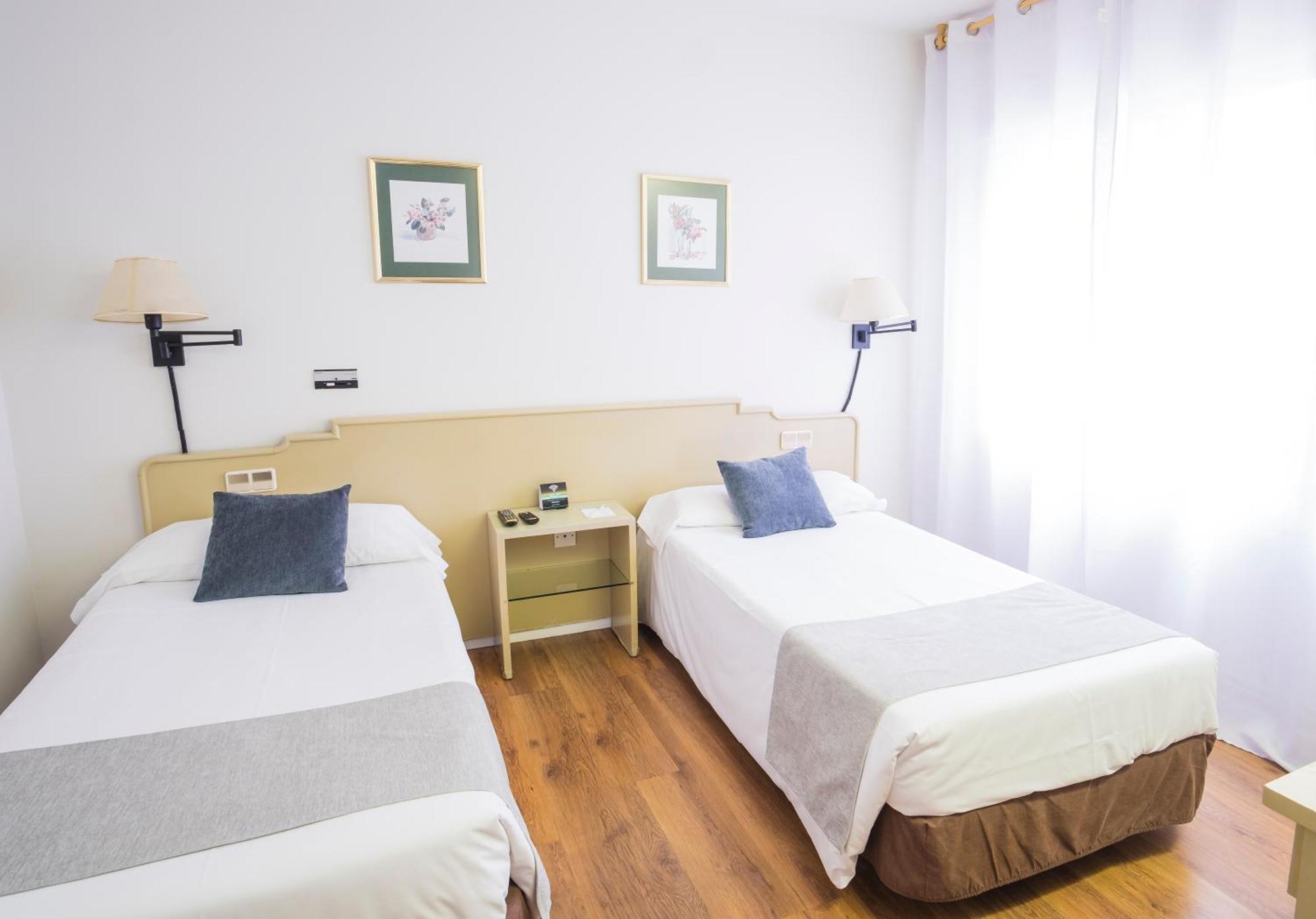 Hotel Alda Ribeira Bagian luar foto