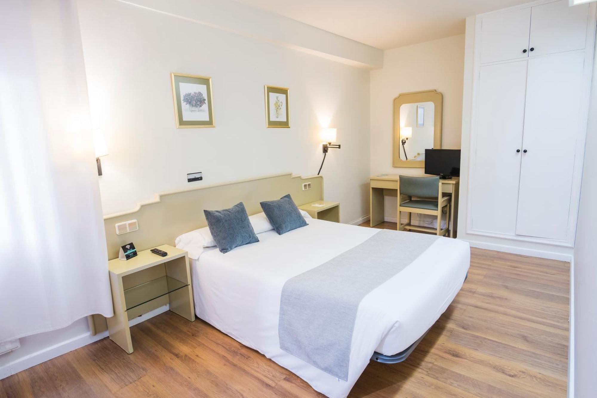 Hotel Alda Ribeira Bagian luar foto