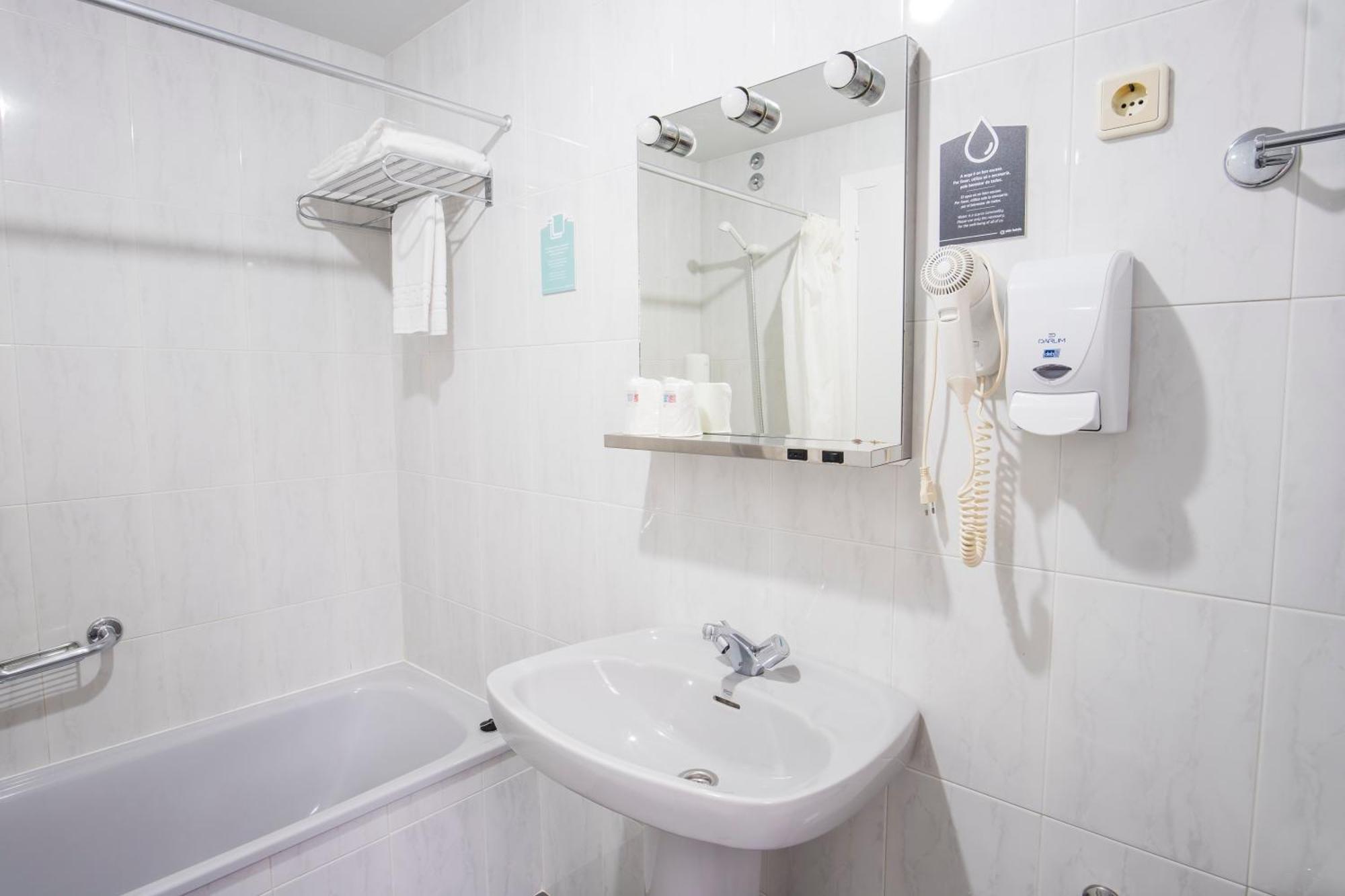 Hotel Alda Ribeira Bagian luar foto